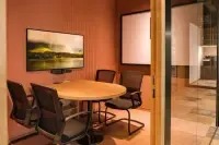 Lab28 Meeting Rooms - Professional Conference Spaces